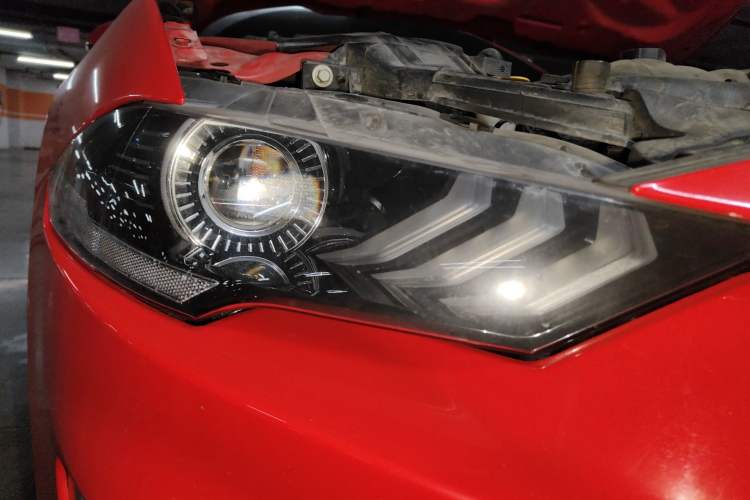 Used Ford Mustang 2020 2.3L EcoBoost Right Front Headlight