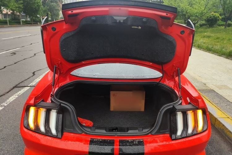 Used Ford Mustang 2020 2.3L EcoBoost Trunk
