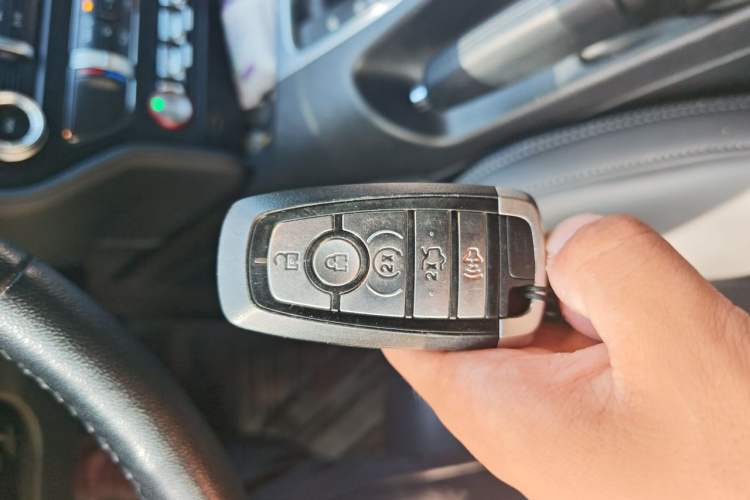 Used Ford Mustang  Vehicle Key