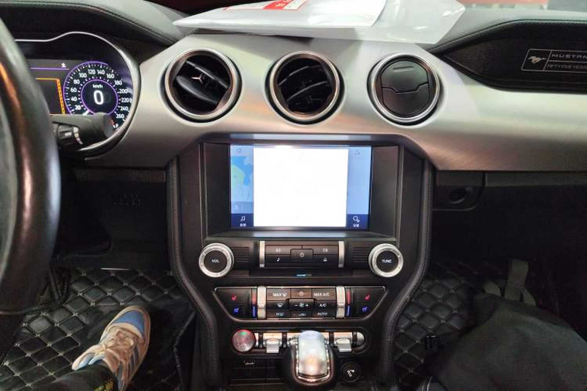 Used Ford Mustang 2020 2.3L EcoBoost Audio And AC Panel