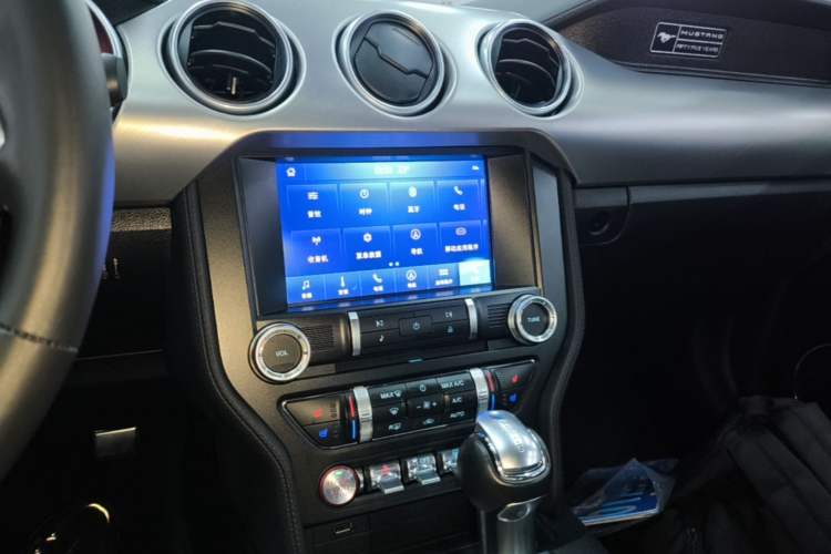 Used Ford Mustang 2020 2.3L EcoBoost Audio And AC Panel