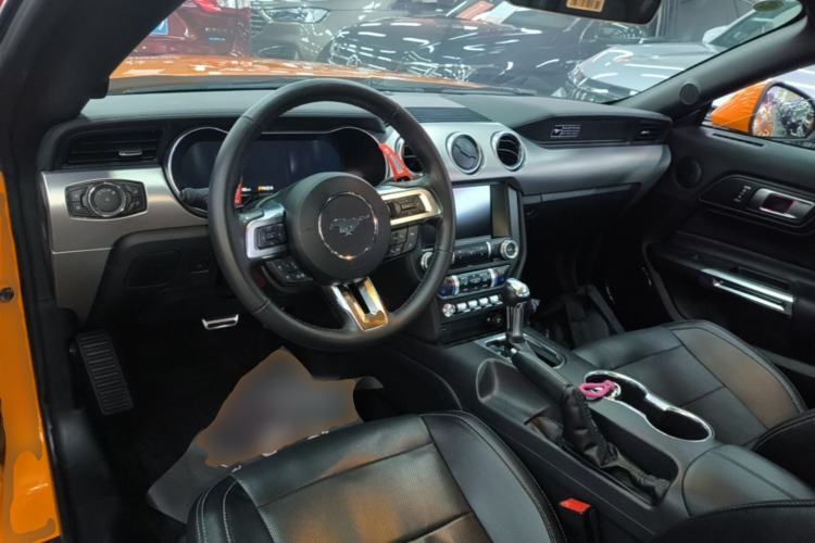 Used Ford Mustang 2020 2.3L EcoBoost Center Console