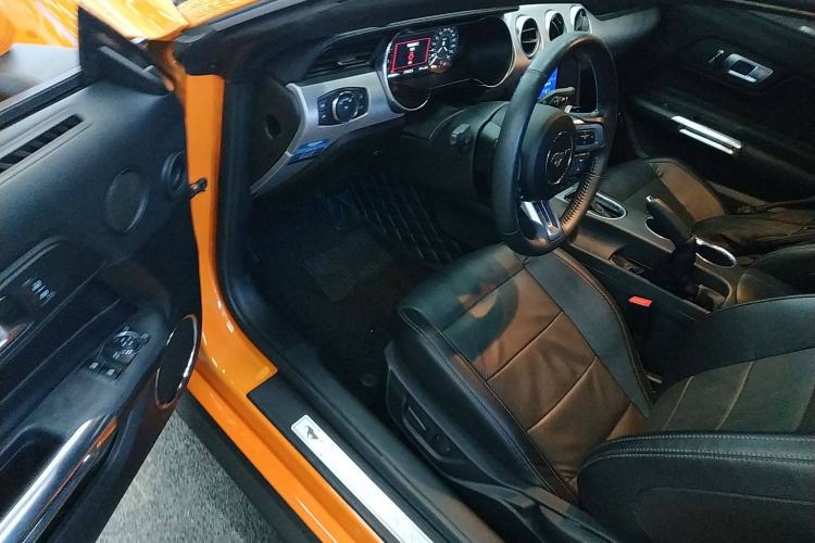 Used Ford Mustang 2020 2.3L EcoBoost Driver Seat