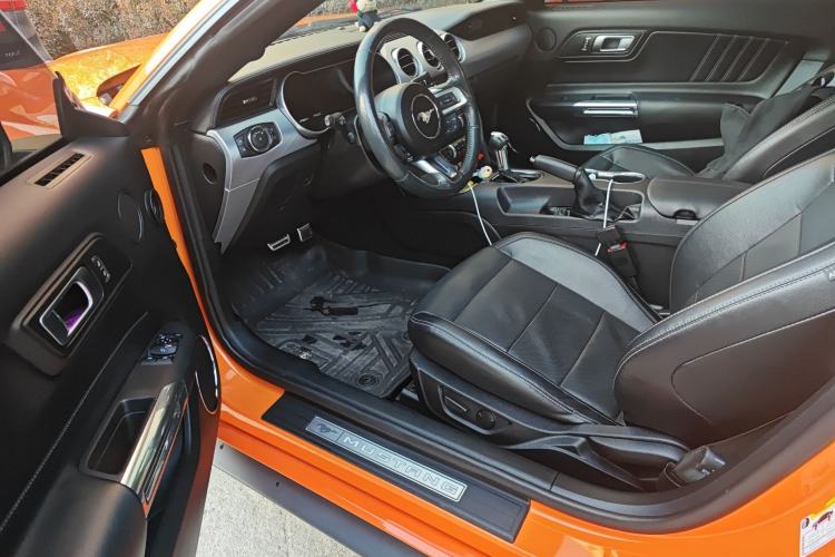 Used Ford Mustang 2020 2.3L EcoBoost Driver Seat