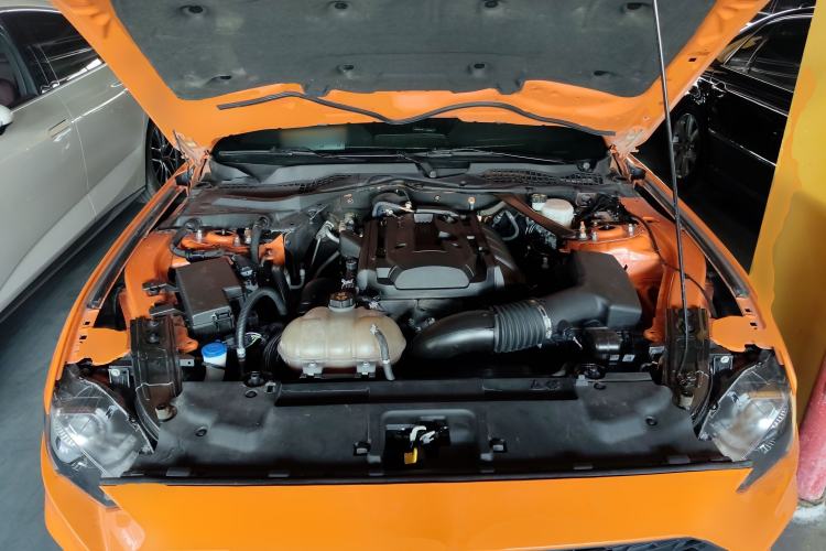 Used Ford Mustang 2020 2.3L EcoBoost Engine Bay