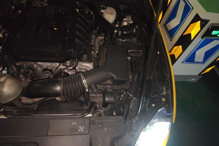 Used Ford Mustang 2020 2.3L EcoBoost Engine Bay Left