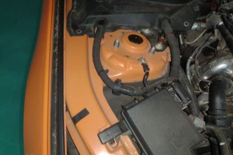 Used Ford Mustang 2020 2.3L EcoBoost Engine Bay Right