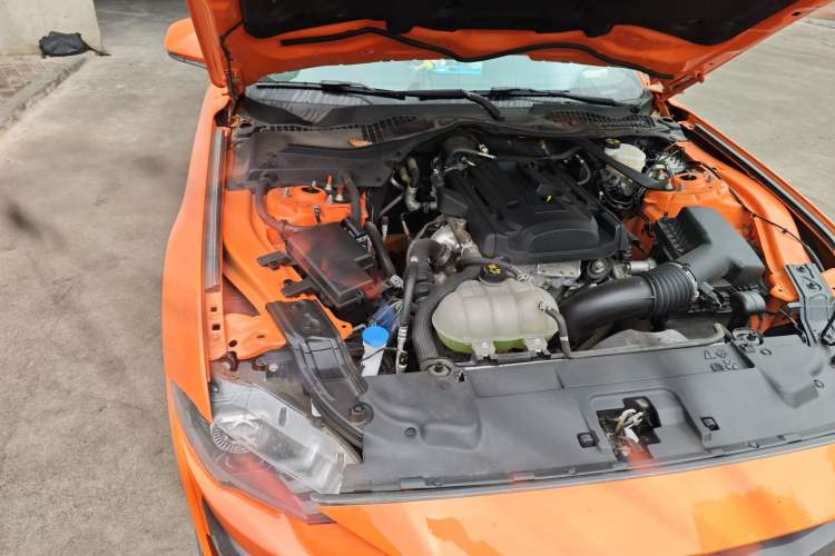 Used Ford Mustang 2020 2.3L EcoBoost Engine Bay Right