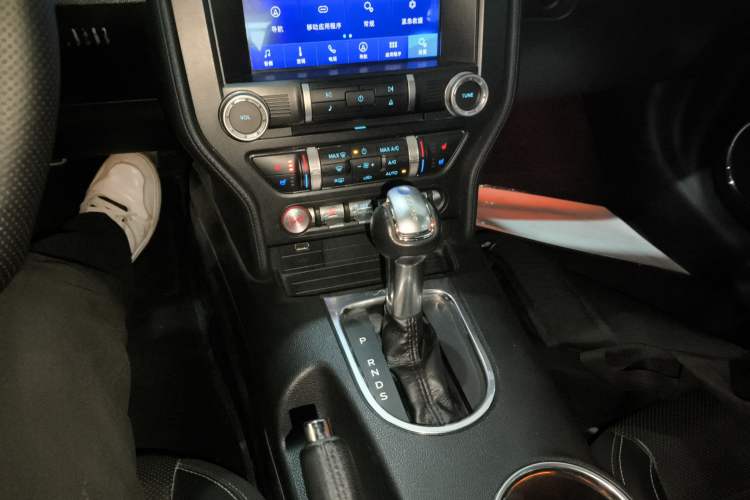 Used Ford Mustang 2020 2.3L EcoBoost Gear Lever