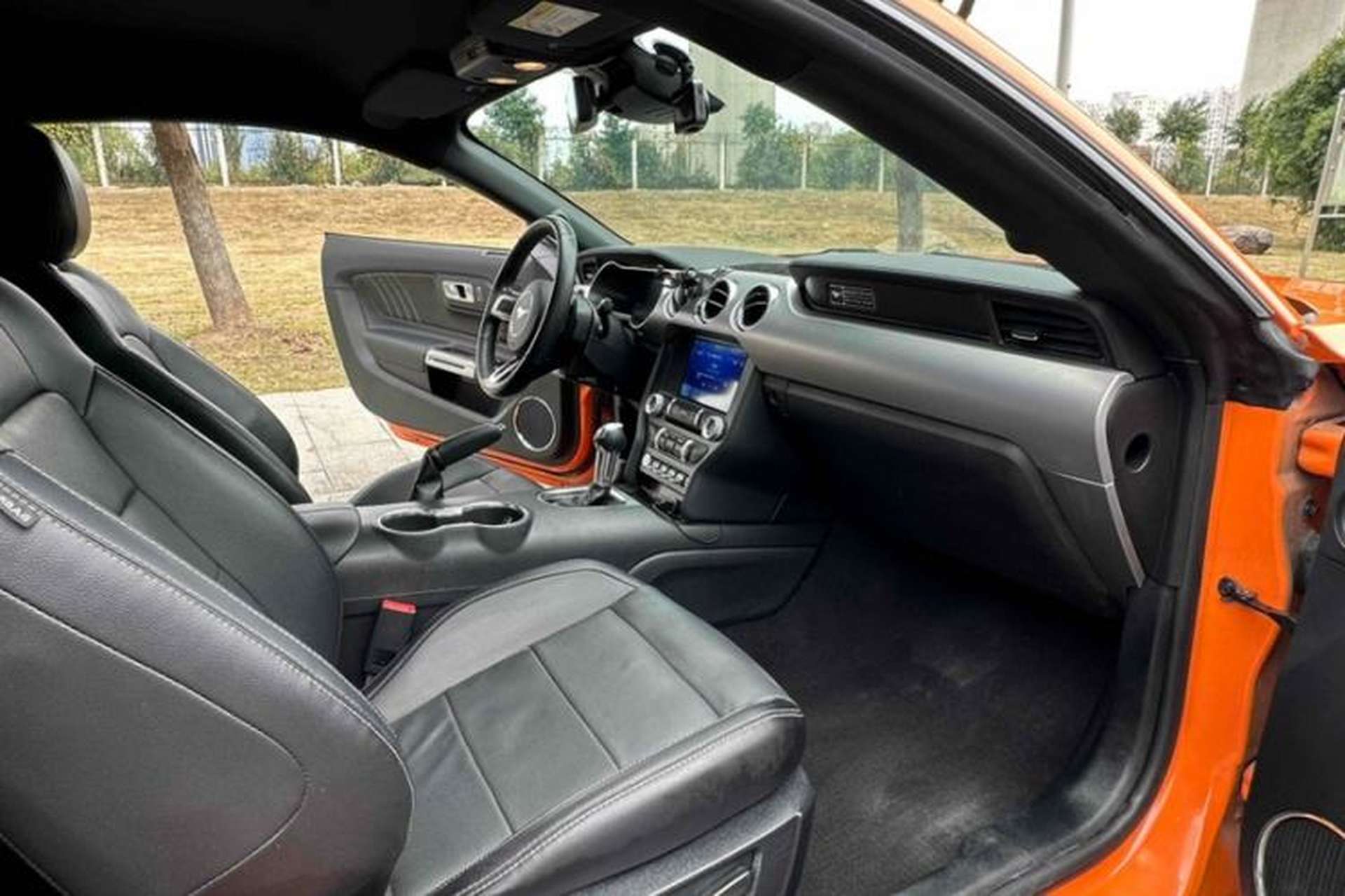 Used Ford Mustang 2020 2.3L EcoBoost Interior 7