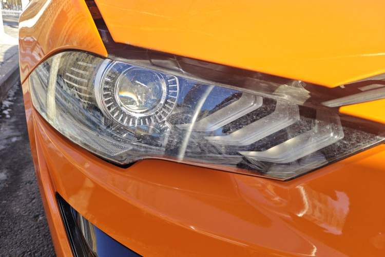 Used Ford Mustang 2020 2.3L EcoBoost Right Front Headlight