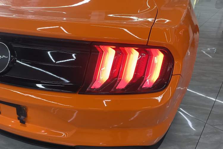 Used Ford Mustang 2020 2.3L EcoBoost Right Rear Taillight