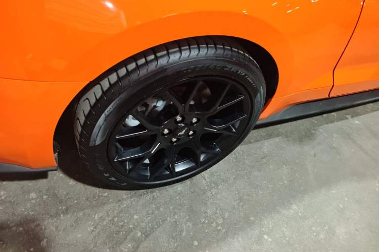 Used Ford Mustang 2020 2.3L EcoBoost Right Rear Wheel Hub