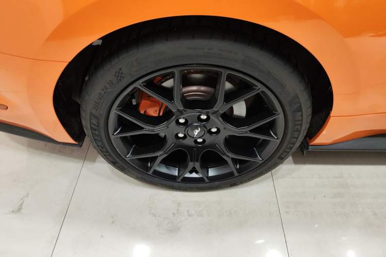 Used Ford Mustang 2020 2.3L EcoBoost Right Rear Wheel Hub