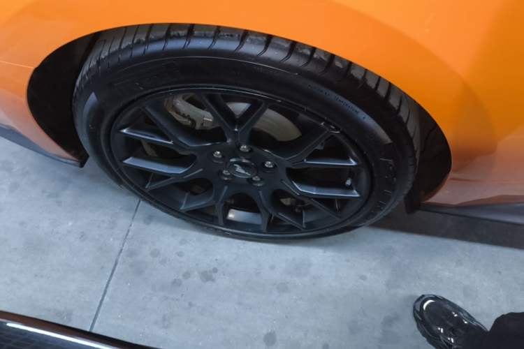 Used Ford Mustang 2020 2.3L EcoBoost Right Rear Wheel Hub