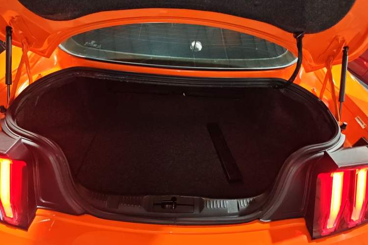 Used Ford Mustang 2020 2.3L EcoBoost Trunk
