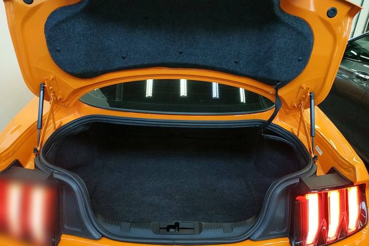 Used Ford Mustang 2020 2.3L EcoBoost Trunk