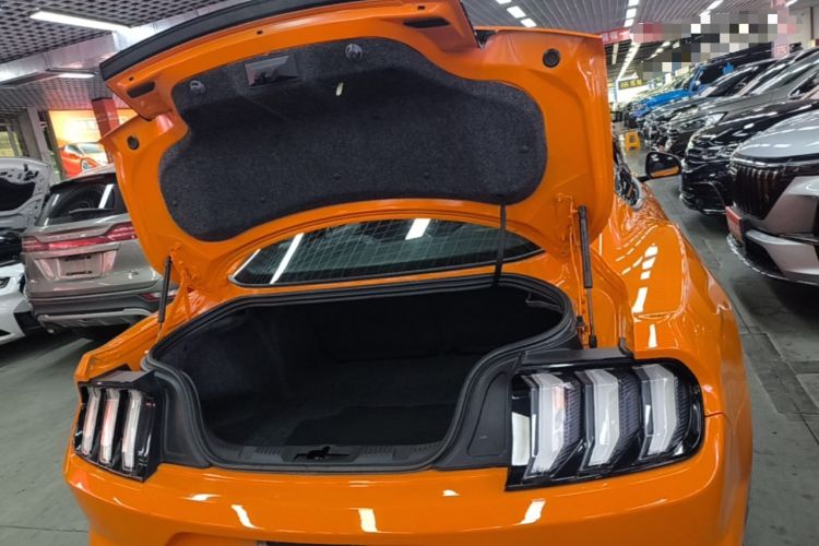 Used Ford Mustang 2020 2.3L EcoBoost Trunk