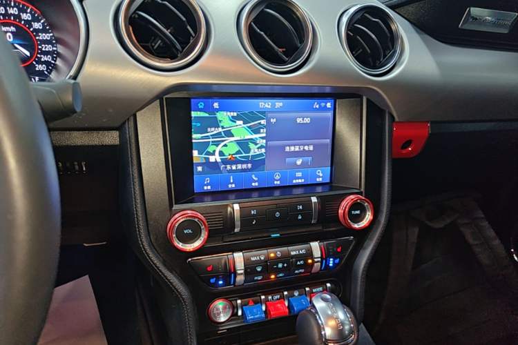 Used Ford Mustang 2021 2.3T EcoBoost Audio And AC Panel