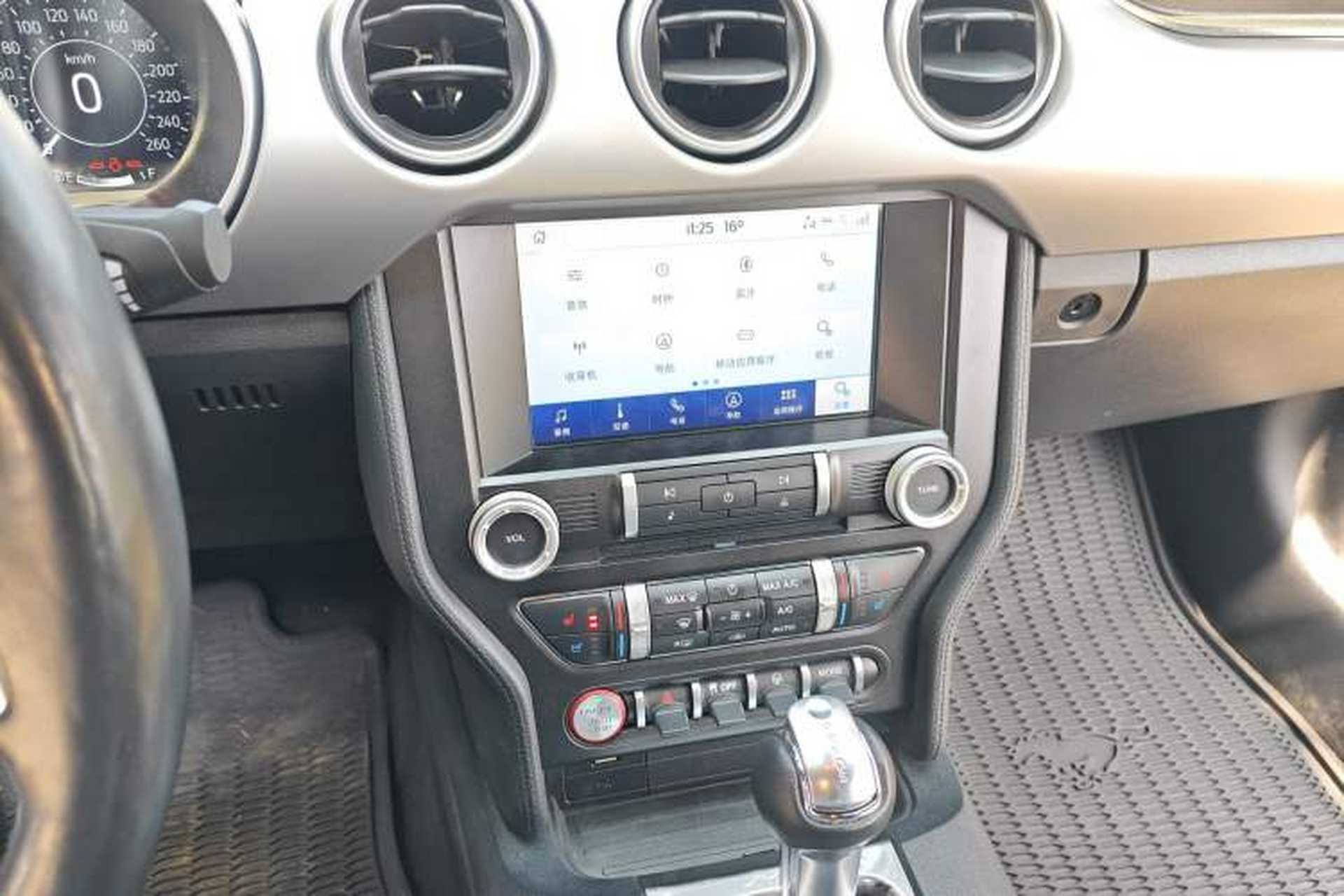 Used Ford Mustang 2021 2.3T EcoBoost Audio And AC Panel