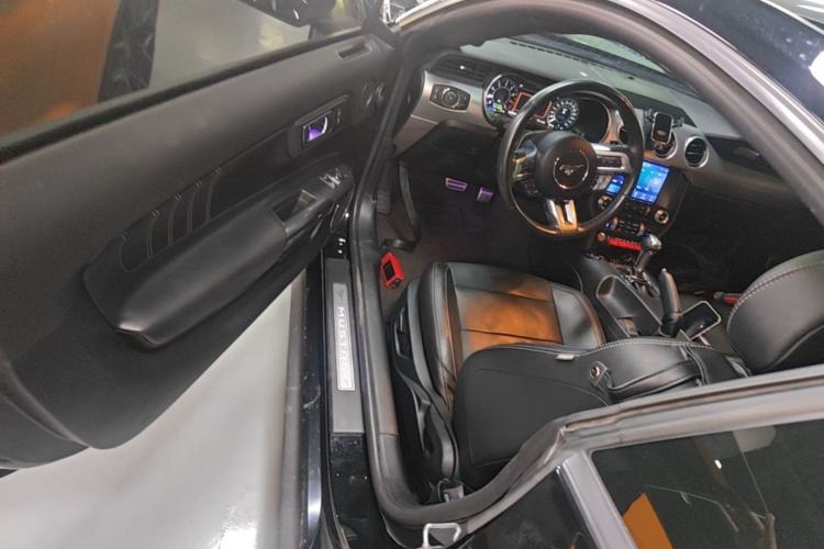 Used Ford Mustang 2021 2.3T EcoBoost Driver Seat