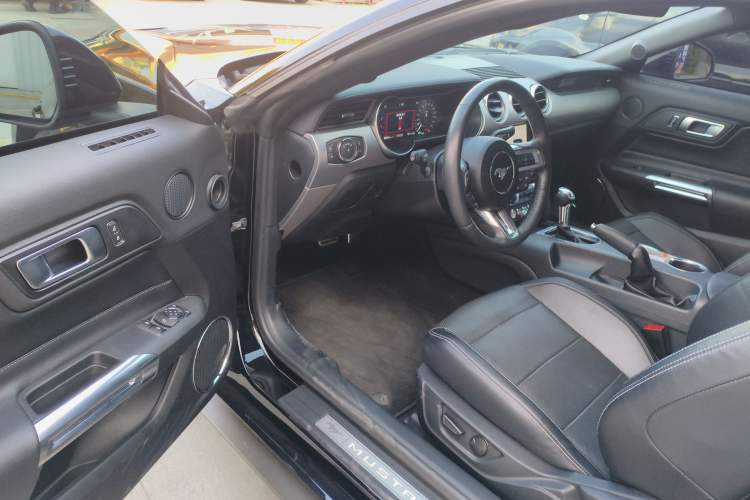 Used Ford Mustang 2021 2.3T EcoBoost Driver Seat