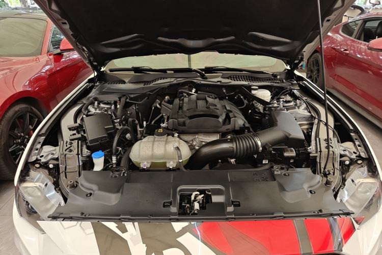 Used Ford Mustang 2021 2.3T EcoBoost Engine Bay