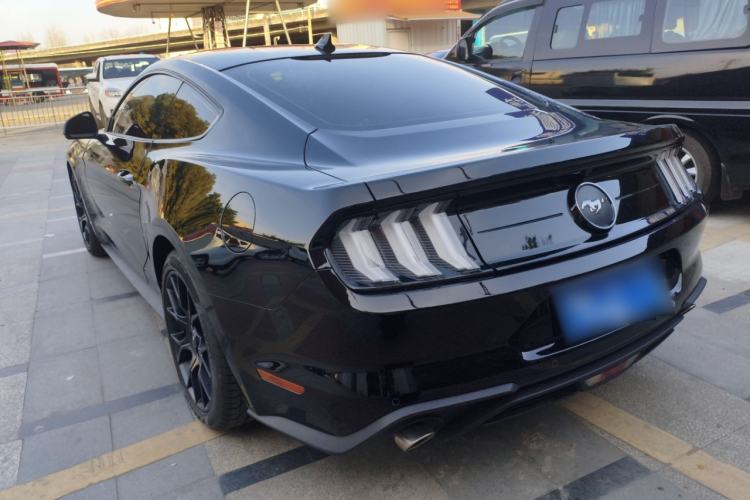 Used Ford Mustang 2021 2.3T EcoBoost Exterior 2