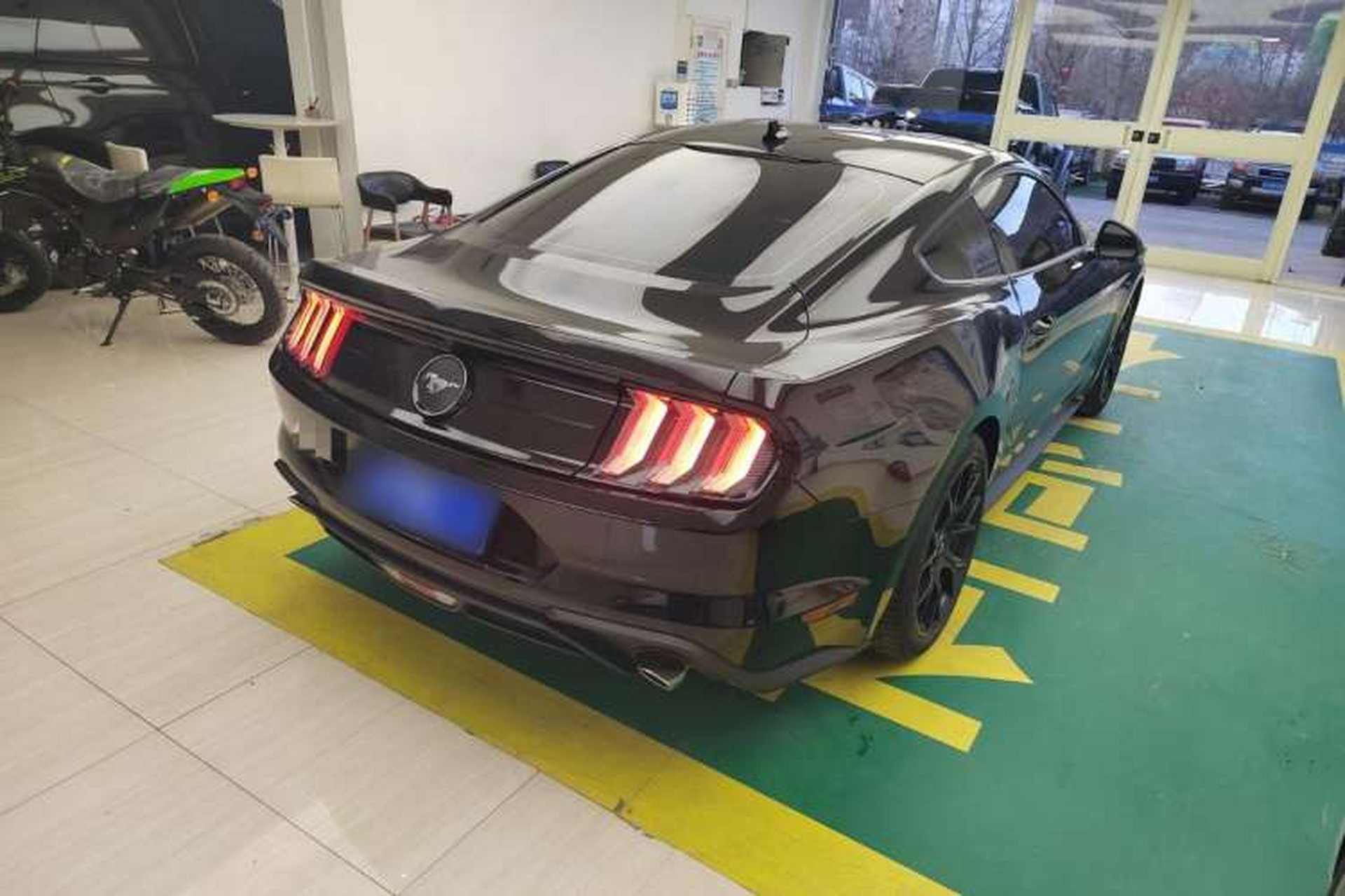 Used Ford Mustang 2021 2.3T EcoBoost Exterior 3