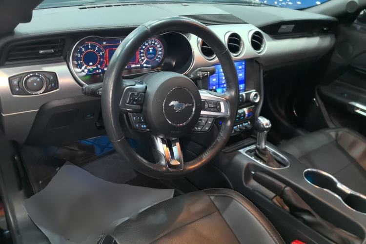 Used Ford Mustang 2021 2.3T EcoBoost Interior 2