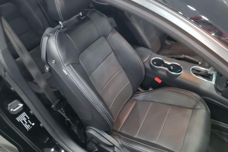 Used Ford Mustang 2021 2.3T EcoBoost Right Front Seat
