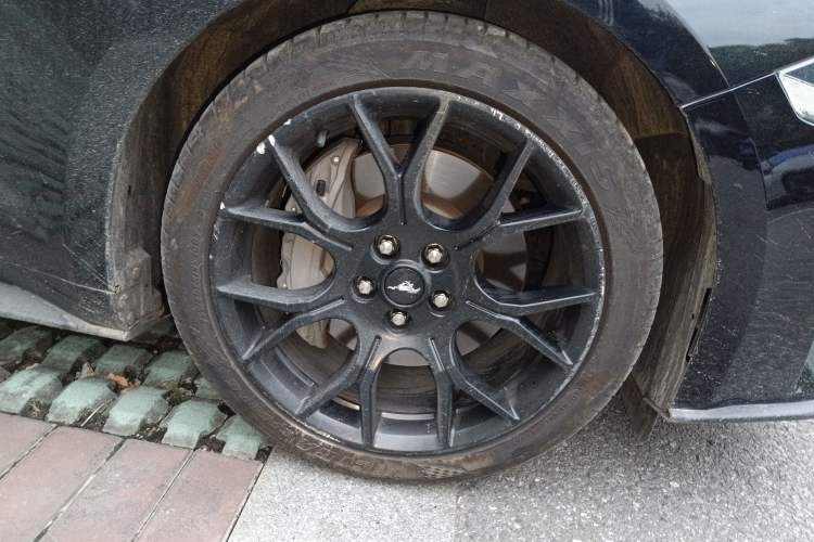Used Ford Mustang 2021 2.3T EcoBoost Right Front Wheel Hub
