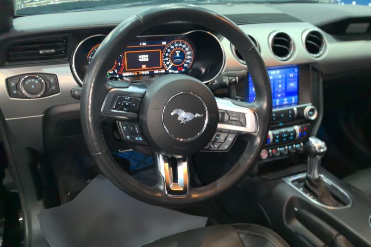 Used Ford Mustang 2021 2.3T EcoBoost Steering Wheel