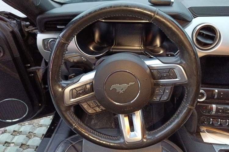 Used Ford Mustang 2021 2.3T EcoBoost Steering Wheel