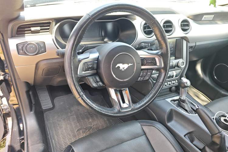 Used Ford Mustang 2021 2.3T EcoBoost Steering Wheel