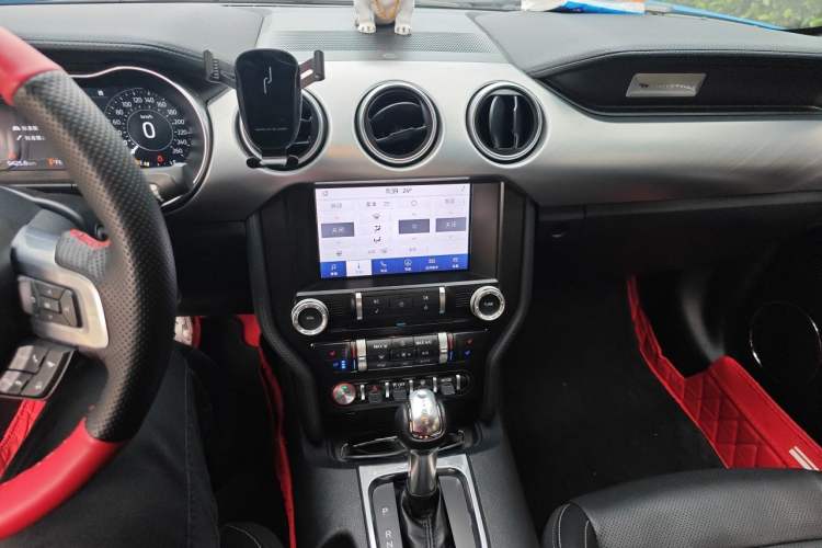 Used Ford Mustang 2021 2.3T EcoBoost Audio And AC Panel
