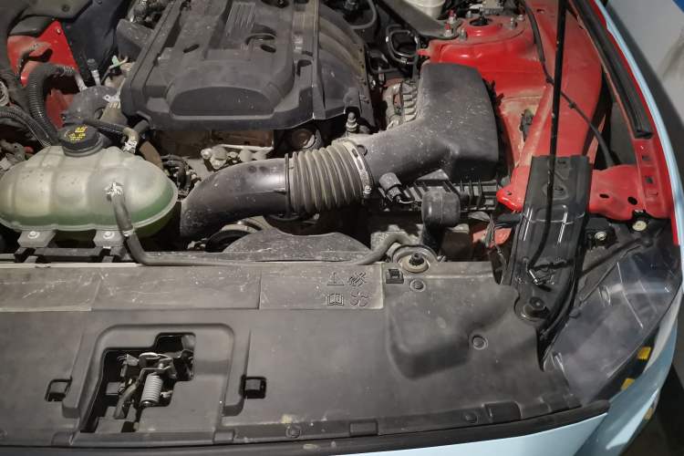 Used Ford Mustang 2021 2.3T EcoBoost Engine Bay Left
