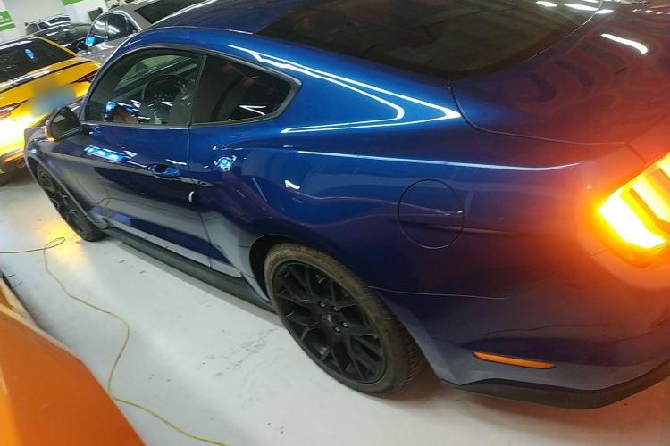 Used Ford Mustang 2021 2.3T EcoBoost Exterior 3