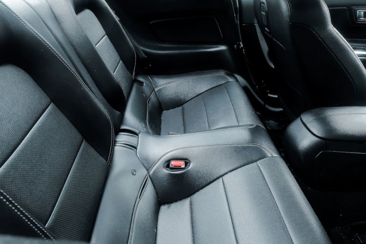 Used Ford Mustang 2021 2.3T EcoBoost Interior 5
