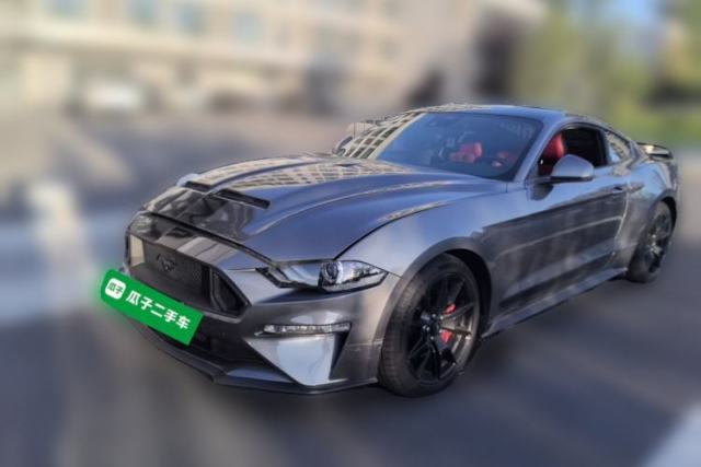 Ojetý Ford Mustang 2021 2.3T EcoBoost Obsidian Phantom Special Edition