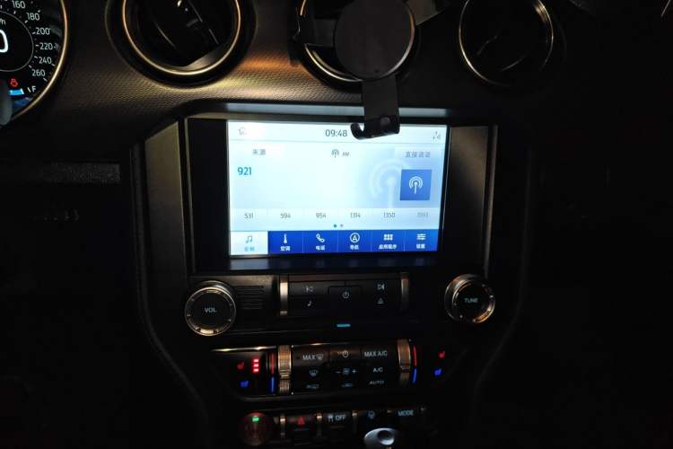 Used Ford Mustang 2021 2.3T EcoBoost Obsidian Phantom Special Edition Audio And AC Panel