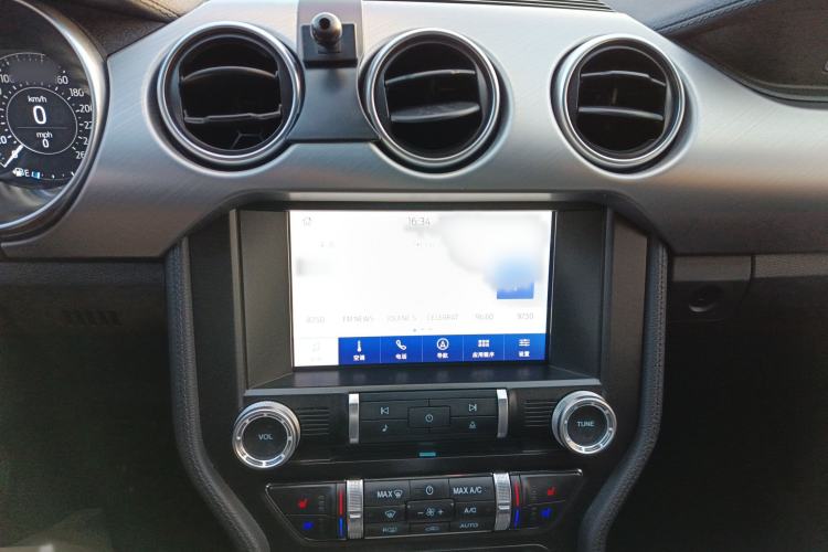 Used Ford Mustang 2021 2.3T EcoBoost Audio And AC Panel
