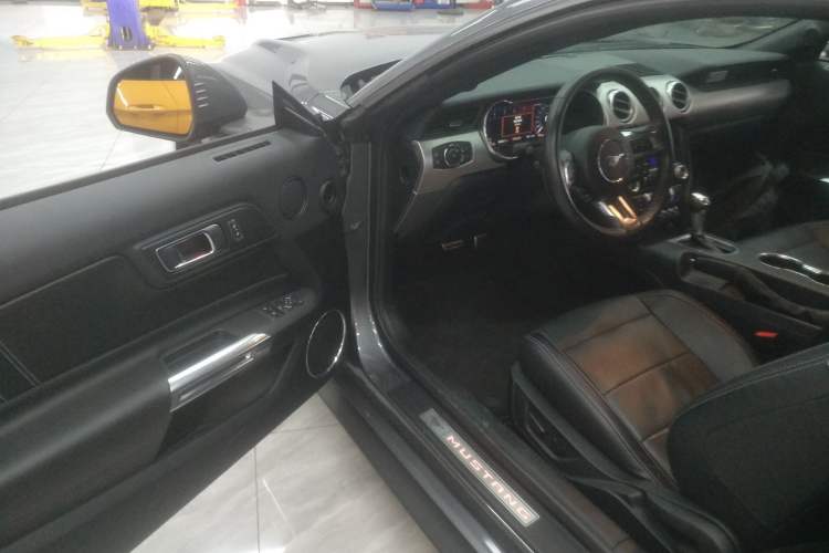 Used Ford Mustang 2021 2.3T EcoBoost Driver Seat