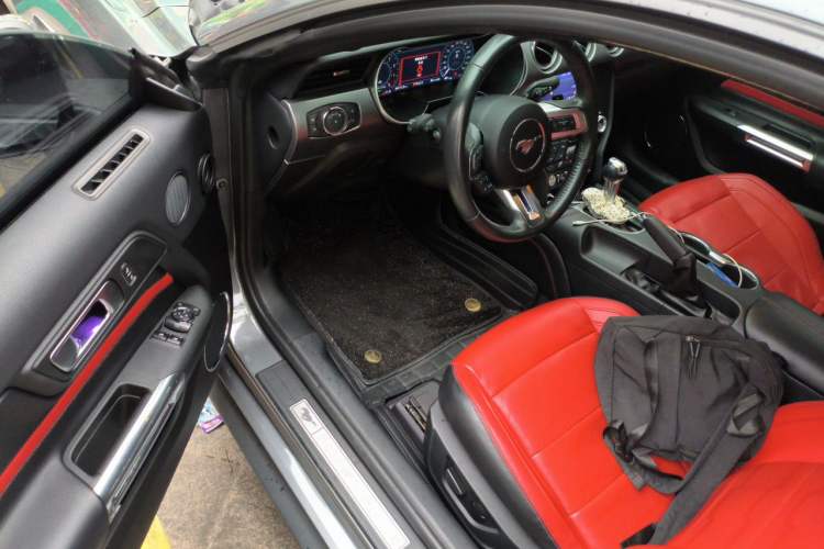 Used Ford Mustang 2021 2.3T EcoBoost Obsidian Phantom Special Edition Driver Seat