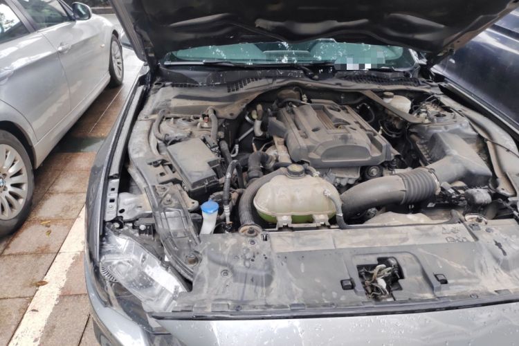 Used Ford Mustang 2021 2.3T EcoBoost Engine Bay Right