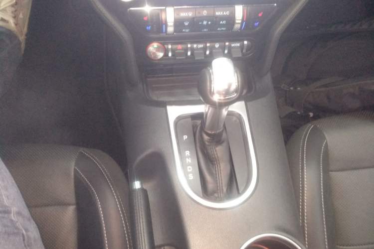 Used Ford Mustang 2021 2.3T EcoBoost Gear Lever