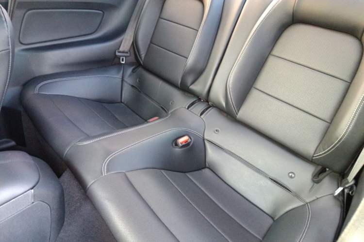 Used Ford Mustang 2021 2.3T EcoBoost Interior 4
