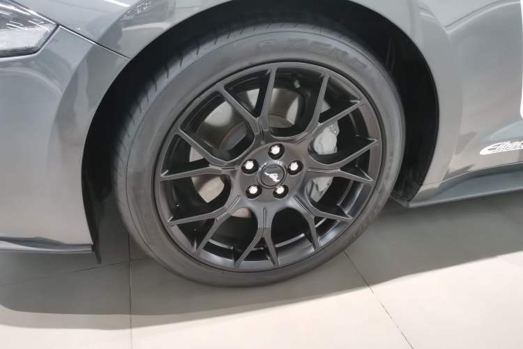 Used Ford Mustang 2021 2.3T EcoBoost Left Front Wheel Hub