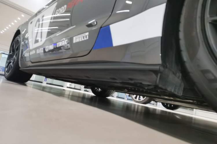 Used Ford Mustang 2021 2.3T EcoBoost Left Side Sill