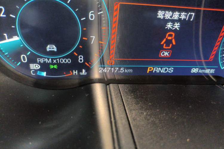 Used Ford Mustang 2021 2.3T EcoBoost Obsidian Phantom Special Edition Odometer Close Up